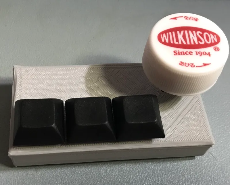 ロータリーエンコーダーをペットボトルキャップでおされに